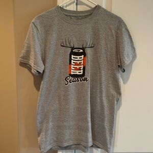 Men’s Short Sleeve T-shirt Size Medium
“Beer Season” with deer antlers